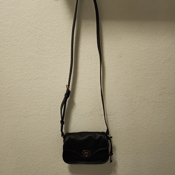 Fossil Brand Small Heritage Flap Crossbody Black - Picture 3 of 11